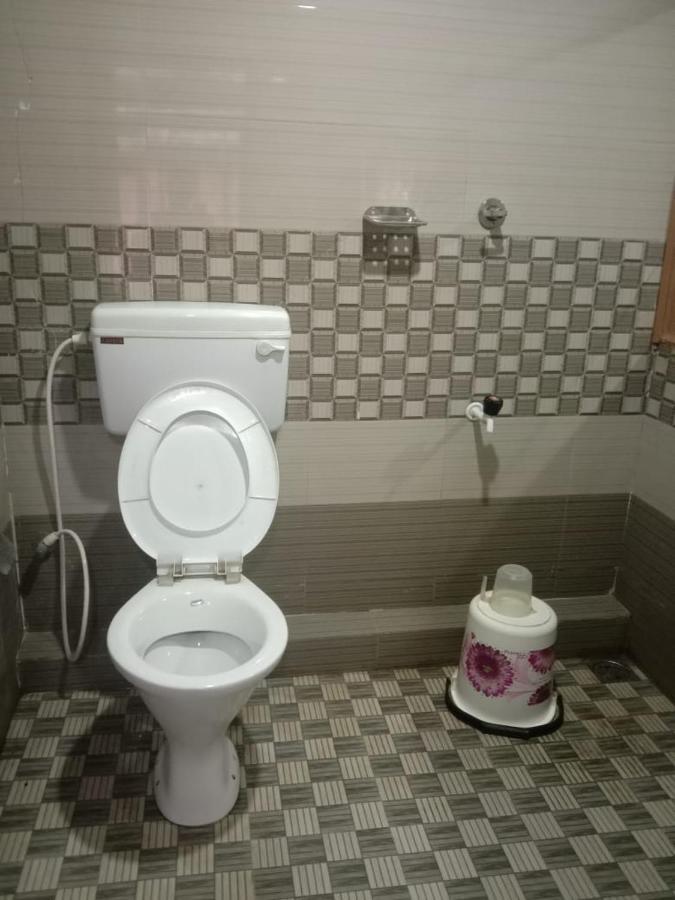 Riya Home Stay Munnar Anaviratty Екстер'єр фото
