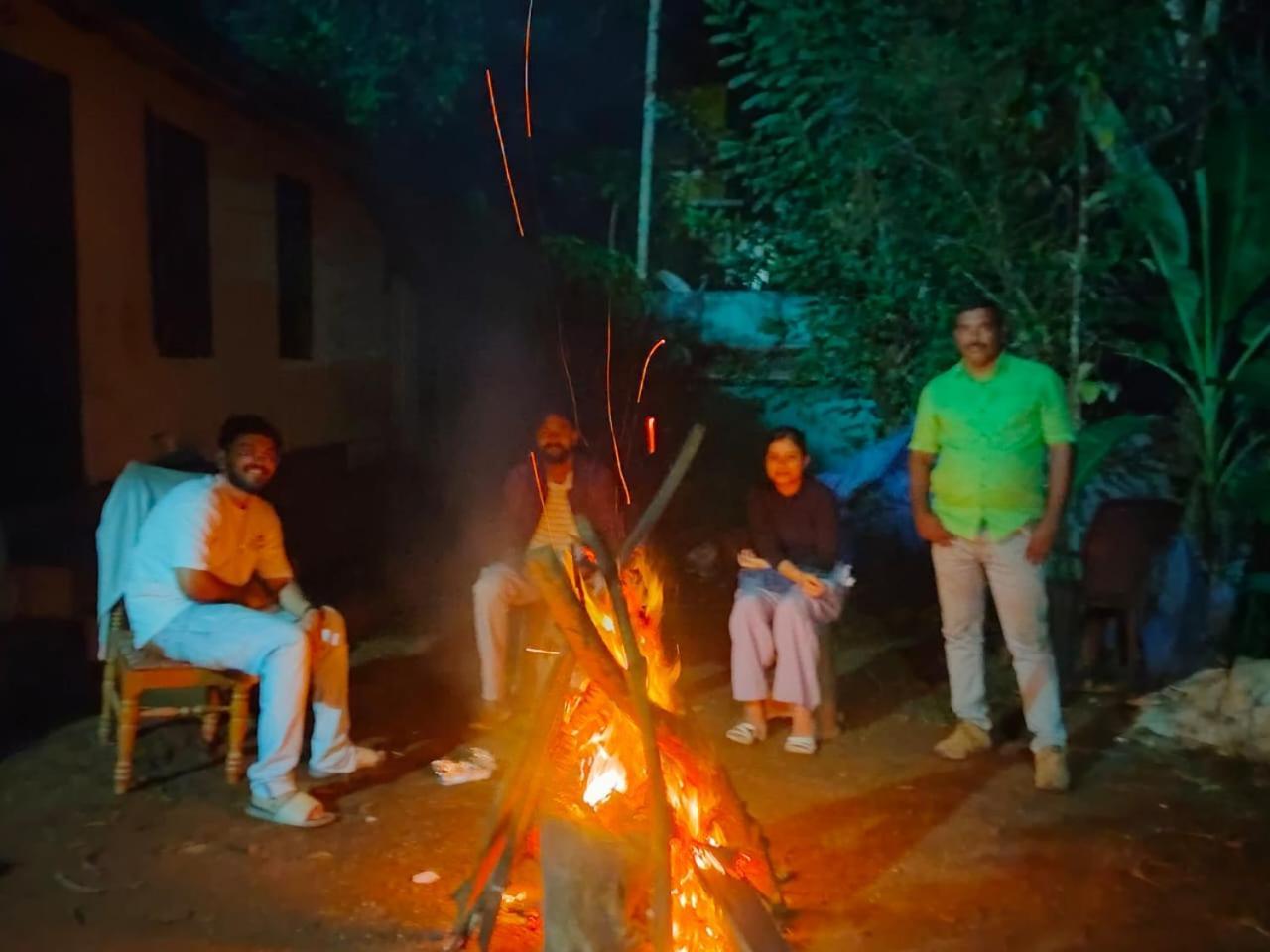 Riya Home Stay Munnar Anaviratty Екстер'єр фото